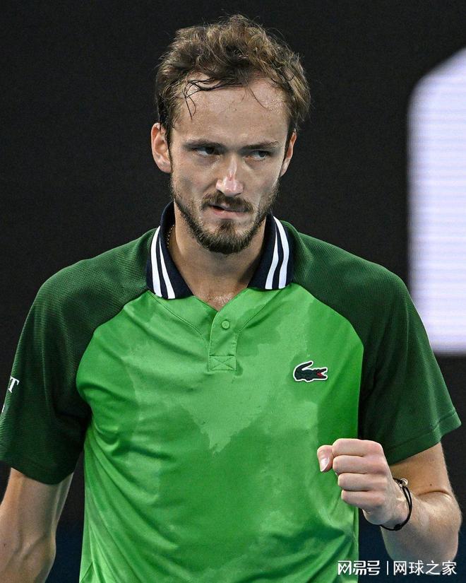 德国网球队爆冷美国网球队，梅德韦杰夫送出助攻的简单介绍