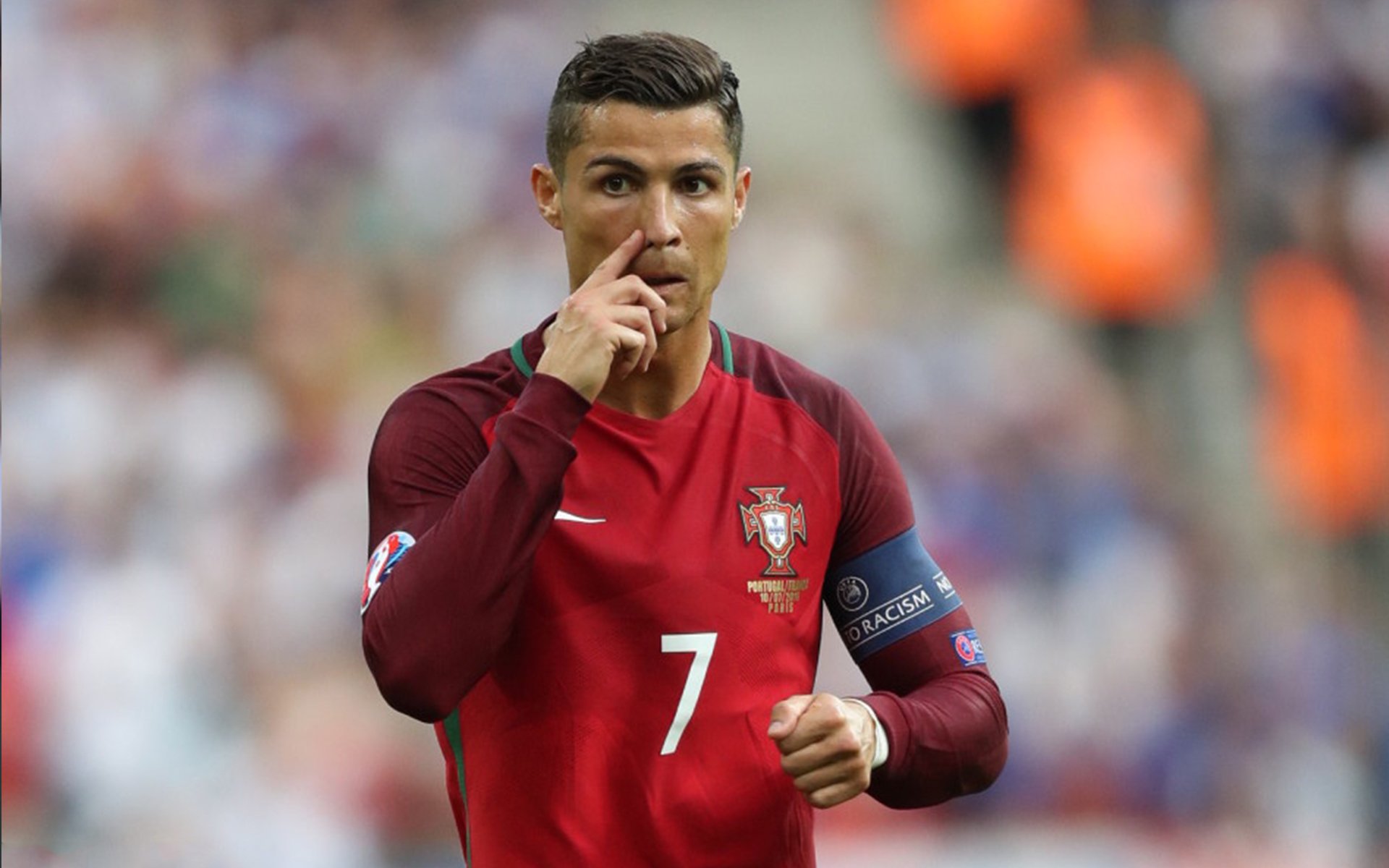 当足球与F1的奇迹同频共振，雷恩完胜拜仁，三笘薰在赛道接管年度争冠