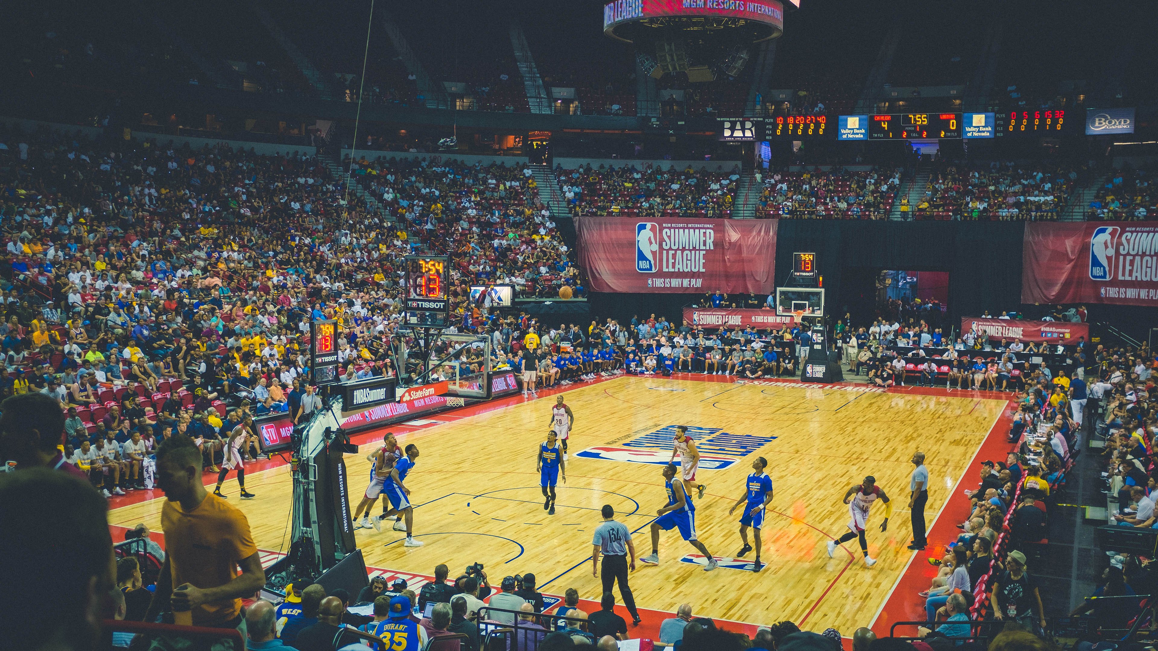 从NBA总决赛到国际赛场，当焦点战跨越边界—伊朗险胜马赛背后的竞技启示
