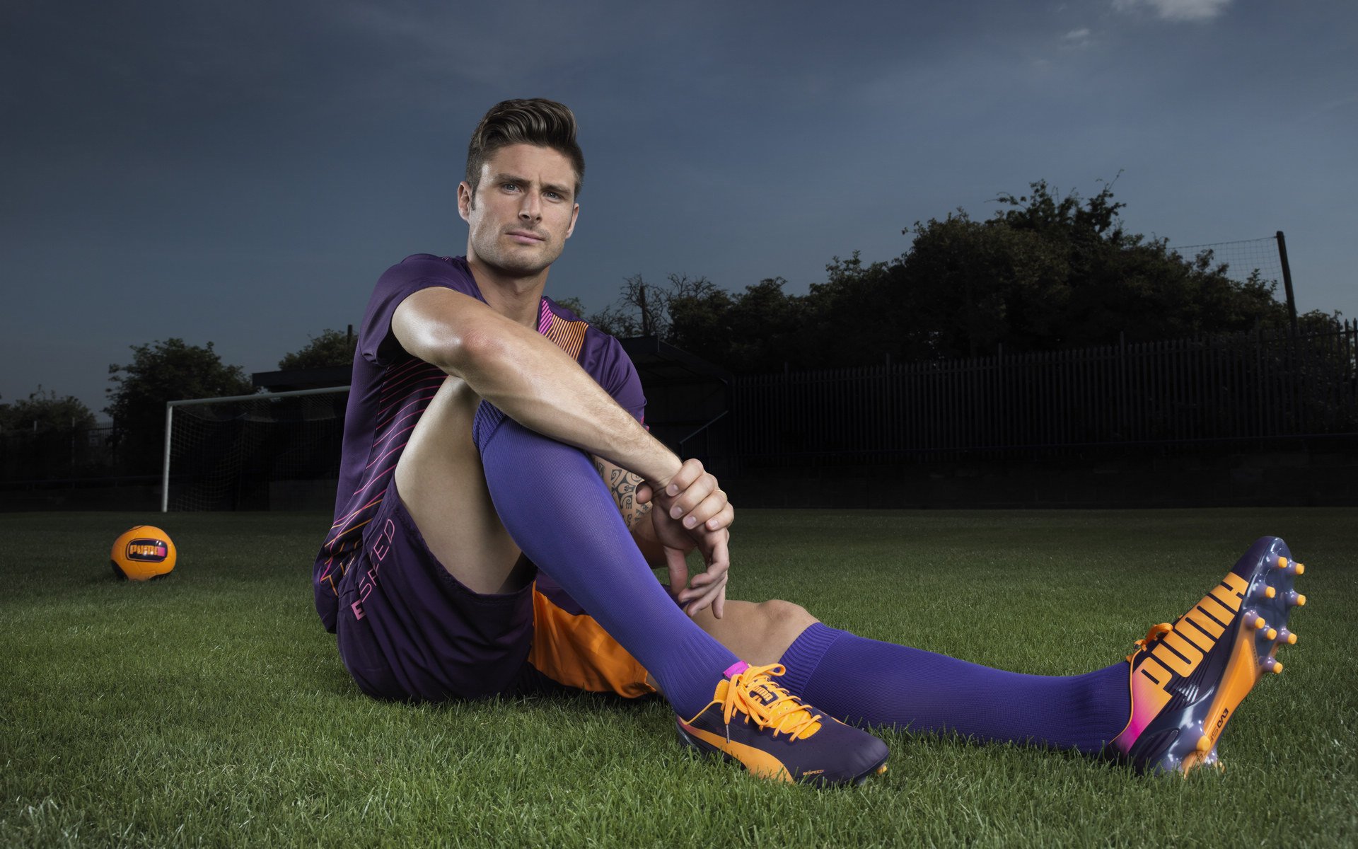 奥亚尔萨瓦尔，一瞬封神！墨西哥压哨绝杀比利时，诠释足球的永恒魅力